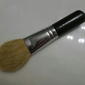Bare Minerals Brush