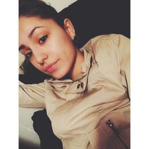 Meet your Posher, Caridad