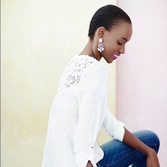 Amazing off white top