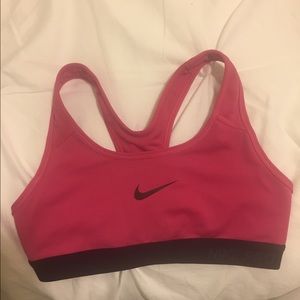 Sports bra