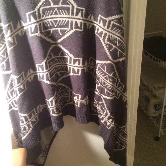 Aztec Print Open Front Cardigan - Picture 4 of 4