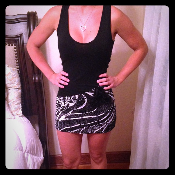 Arden B Black & White mini dress
