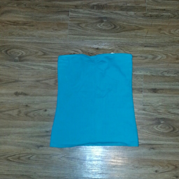 Forever 21 Tops - Blue tube top