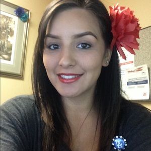 Meet your Posher, Marissa