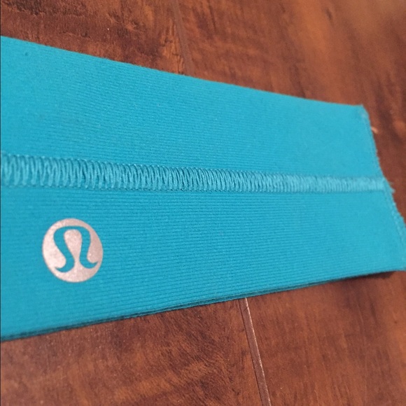 lululemon athletica Accessories - Lululemon headband