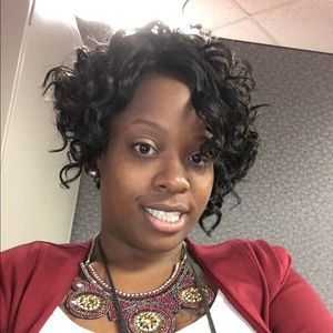 Meet your Posher, Joy