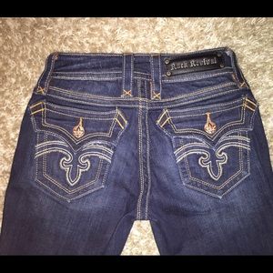 NWOT Women's Rock Revival Jeans