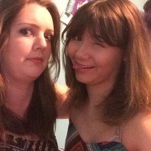 Meet your Posher, Hailey