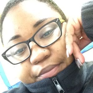 Meet your Posher, Jeronay