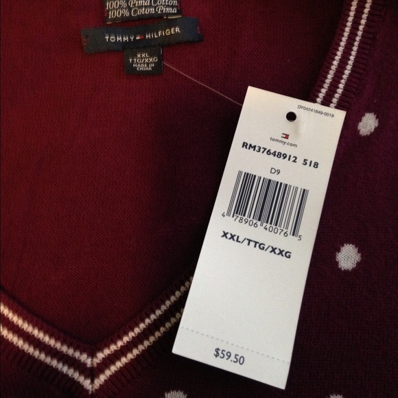 CLEARANCE: Tommy Hilfiger Sweater - NWT - Picture 2 of 2