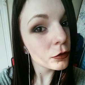 Meet your Posher, Robin