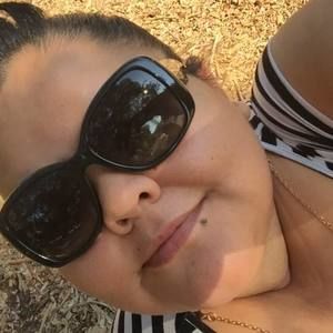 Meet your Posher, Zulema