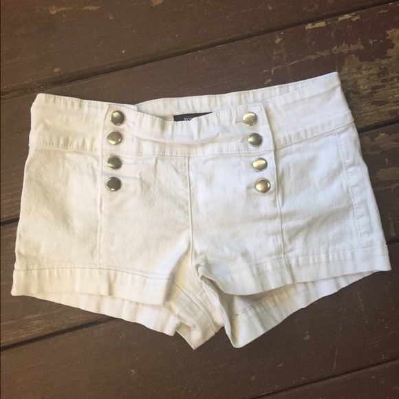 White multi button shorts