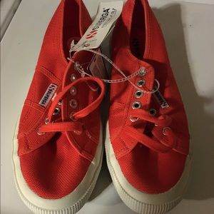 Superga tennis shoes new with tags size 9