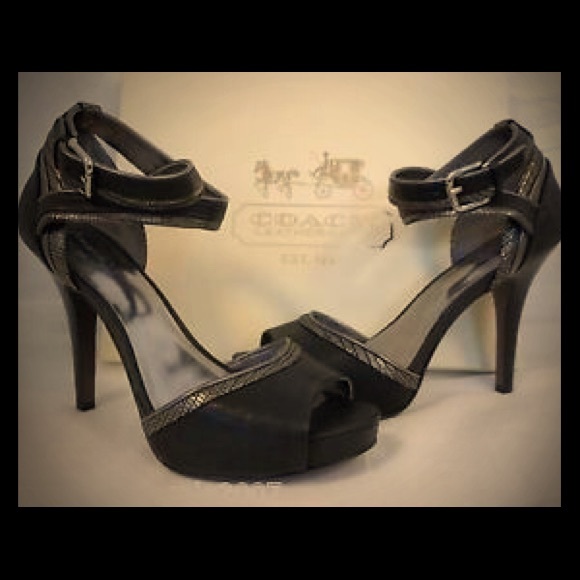 Coach ANDREA heels!