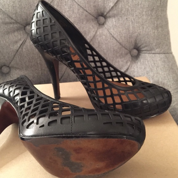 No. 704 b. Shoes - Cut out platform heels 👠 Extremely Cute! No. 704 b. Shoes - Cut out platform heels 👠 Extremely Cute!