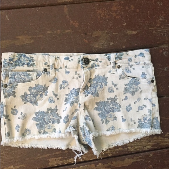 Floral denim shorts