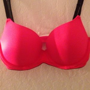 SALE wear everywhere lightly lined bra