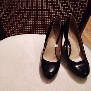 Merona black patent high heels size 6 1/2