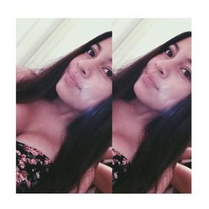 Meet your Posher, Briana