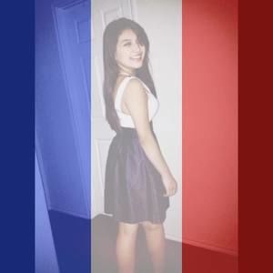 Meet your Posher, Daniela