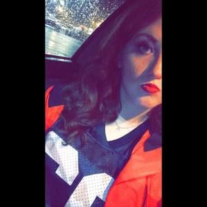 Meet your Posher, Ana