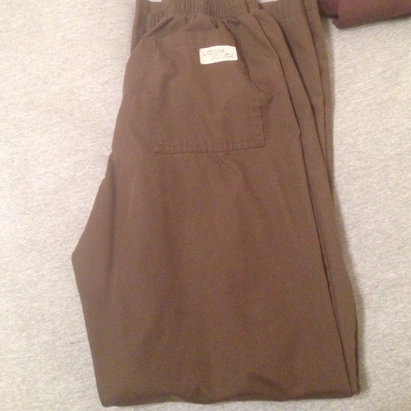 Scrub pants