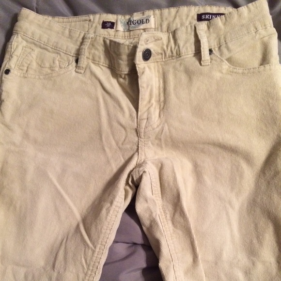 VIGOLD brand tan color skinny style corduroy pants