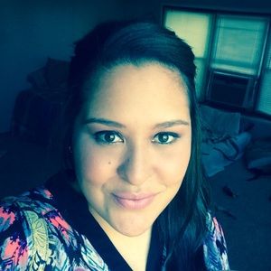 Meet your Posher, Marah