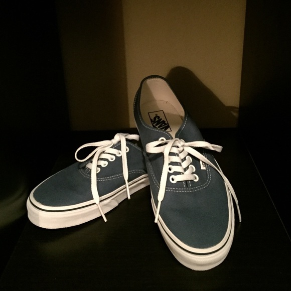 Vans Other - VANS Authentics (Men's)