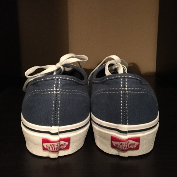 VANS Authentics (Men's) - Picture 2 of 4