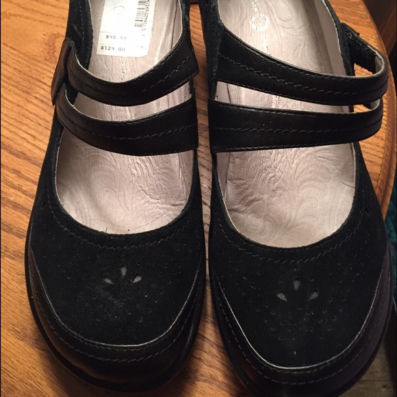 Jambu shoes