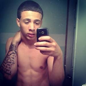 Meet your Posher, Kenneth