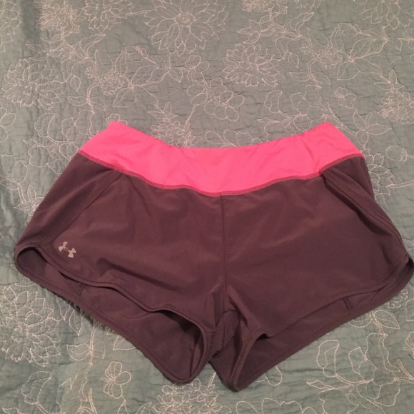 UnderArmour shorts S