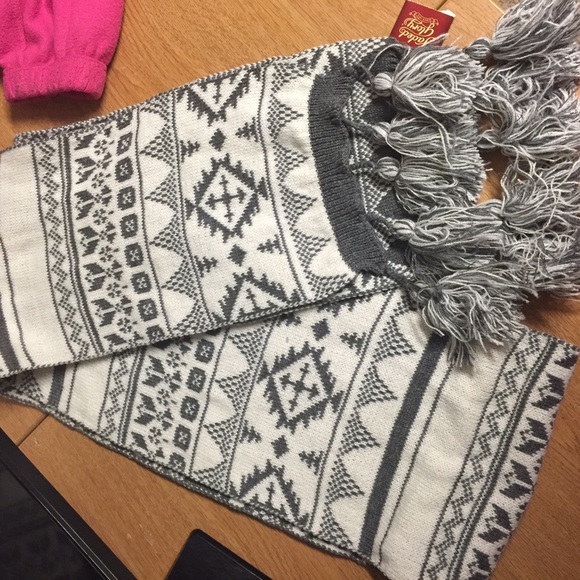 Reversible Scarf