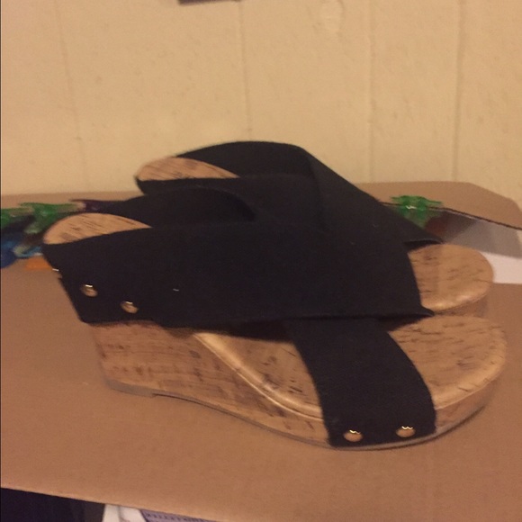 Wedges - Picture 2 of 4