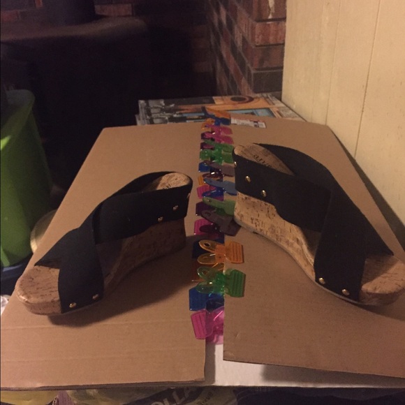 Wedges - Picture 4 of 4