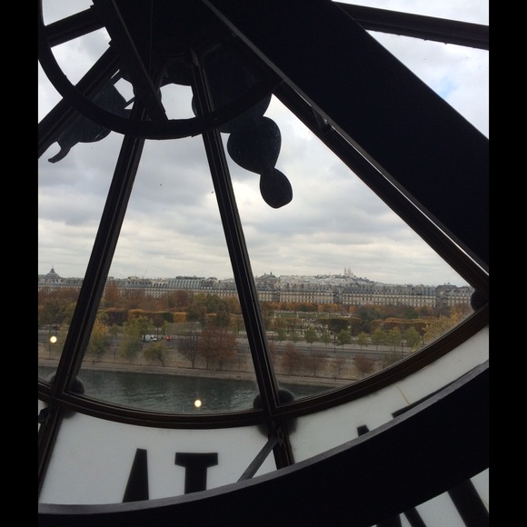 Meet your Posher, Elise