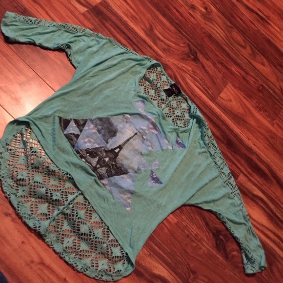 Rue21 half sleeve shirt - Picture 1 of 2