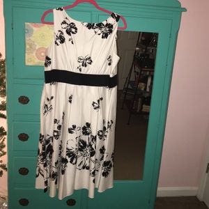 Black and white dress