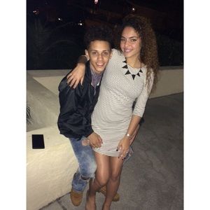 Meet your Posher, Lisailiz