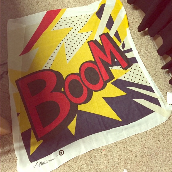 BOOM Scarf