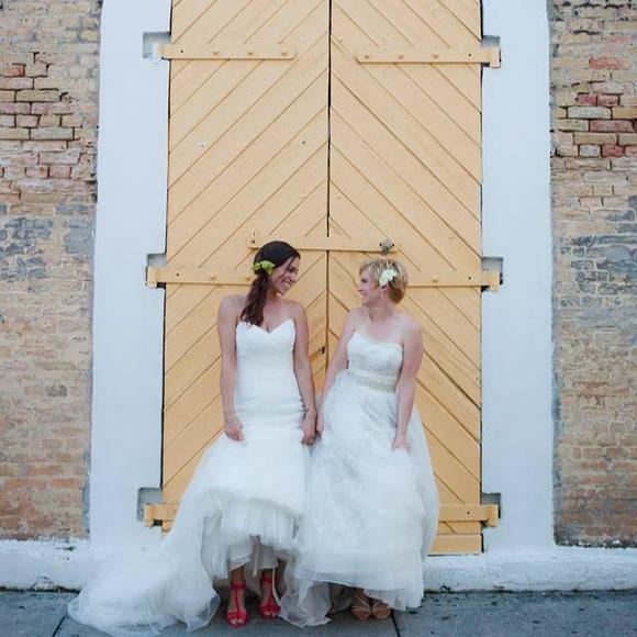 Meet your Posher, Jennifer - Picture 1 of 1