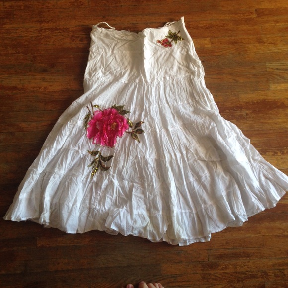 Maxi white floral shirt