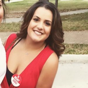 Meet your Posher, Natalie