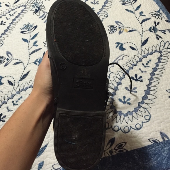 Black Boots - Picture 4 of 4