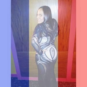 Meet your Posher, Monique