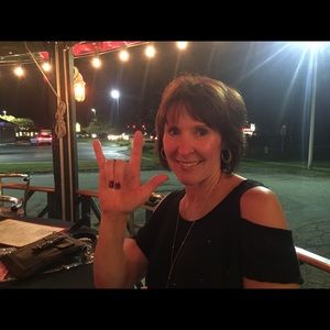 Meet your Posher, Gail