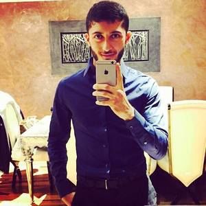 Meet your Posher, Amir