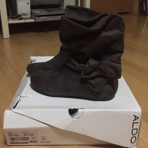 Aldo boots. Suede.